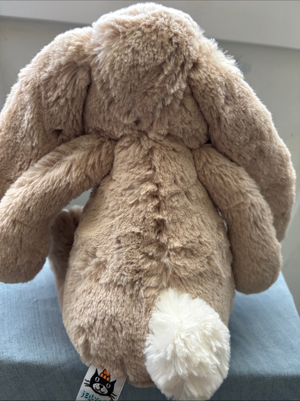 New Jellycat Bashful Beige Bunny Medium 12" Soft Plush Toy Stuffed Animal - Picture 4 of 4